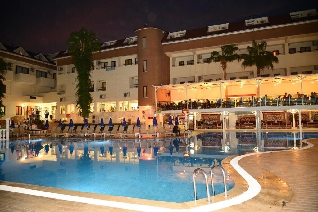 Imaginea Side Yesiloz Hotel (ex. Side Yesiloz) 4*