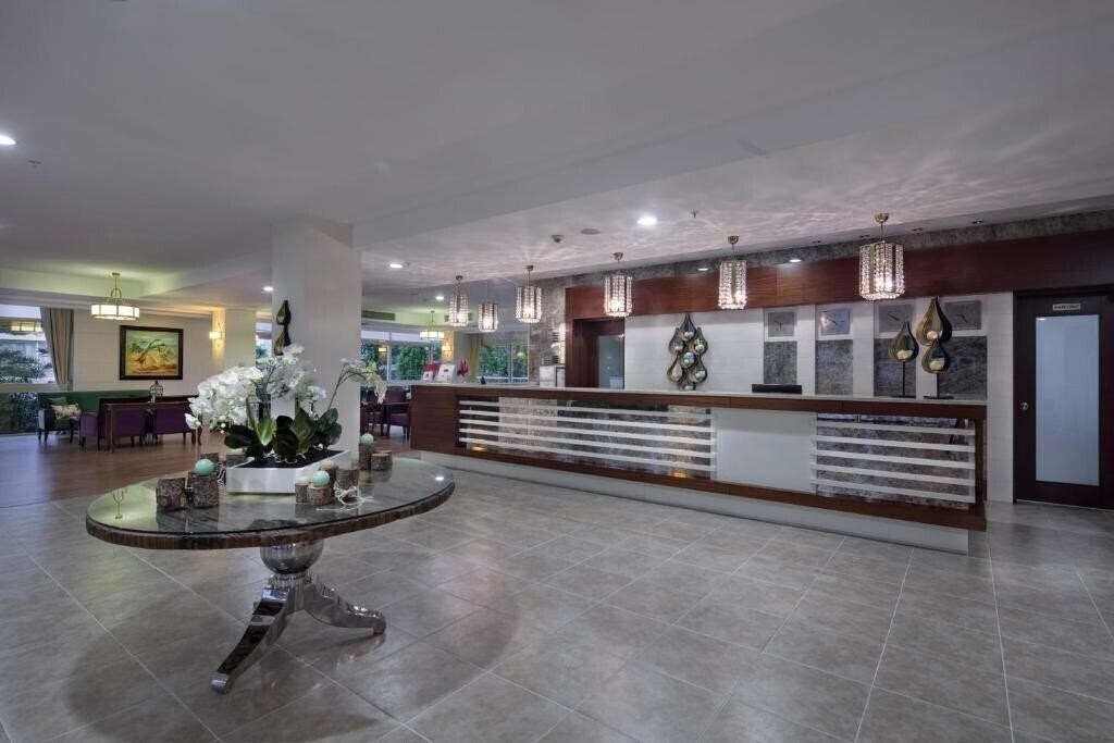 Imaginea Trendy Side Beach 4*