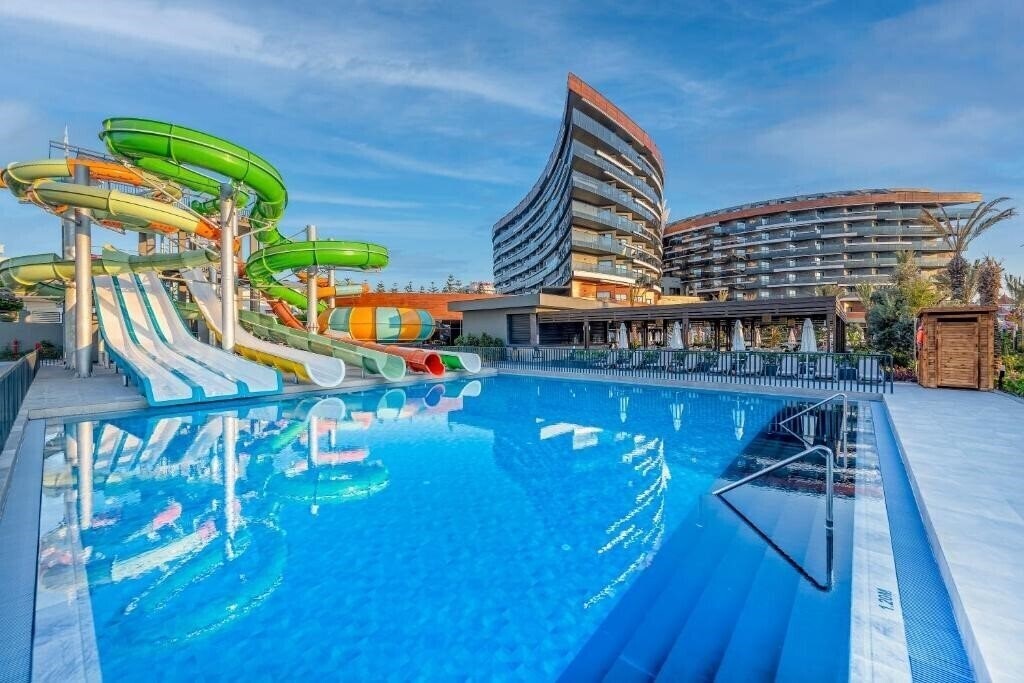 Imaginea Kirman Hotels Calyptus Resort & SPA 5*