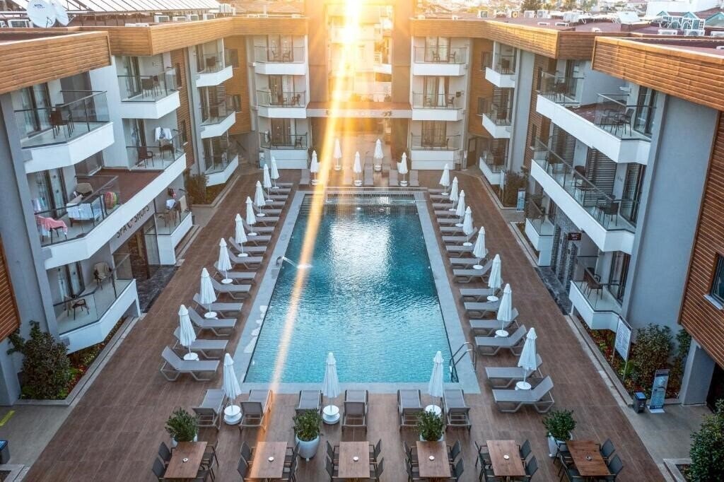 Hotel Side Amour Hotel 4*