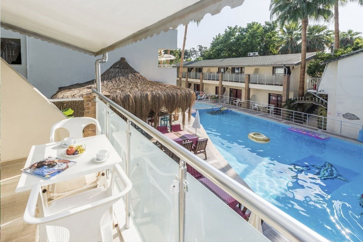 Fotografii Tropic Beach Club Hotel (ex. Mirside Tropic, Tropic On The Beach) 4*