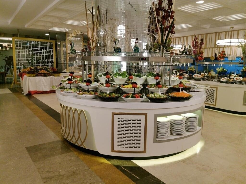 Изображение Side Crown Palace 5*