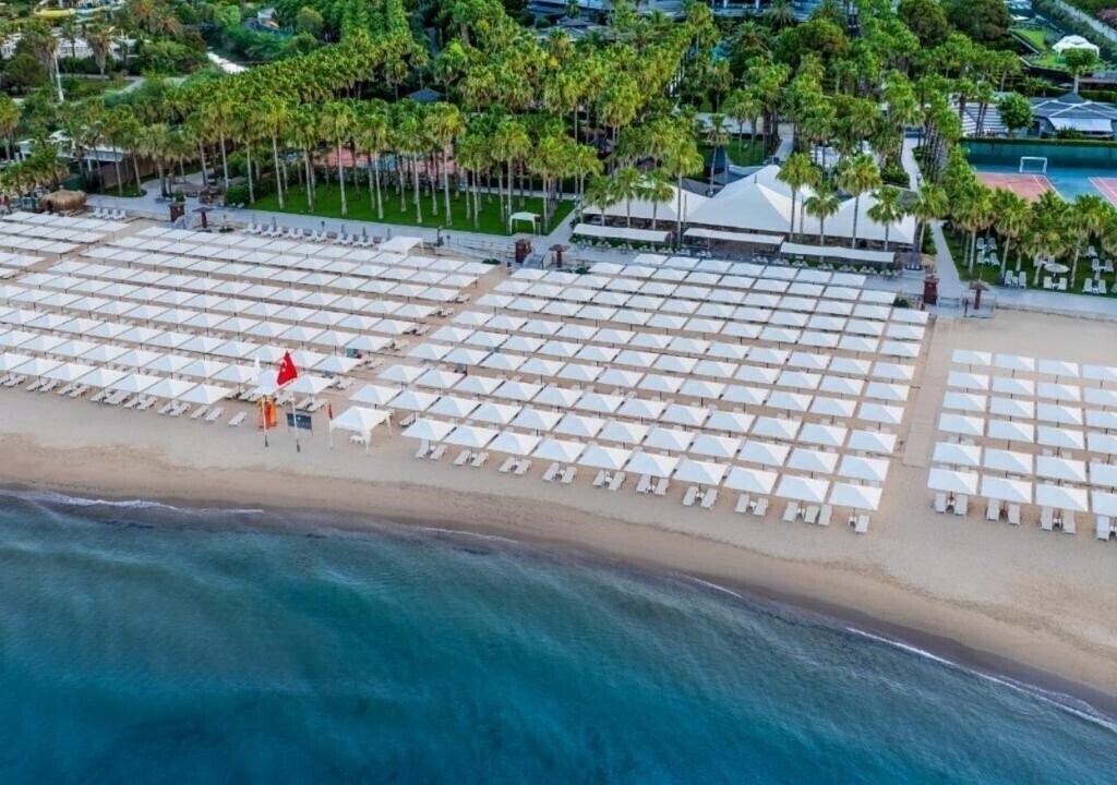 Imaginea Miramare Queen Hotel (ex. Miramare Beach & Queen Hotel) 4*