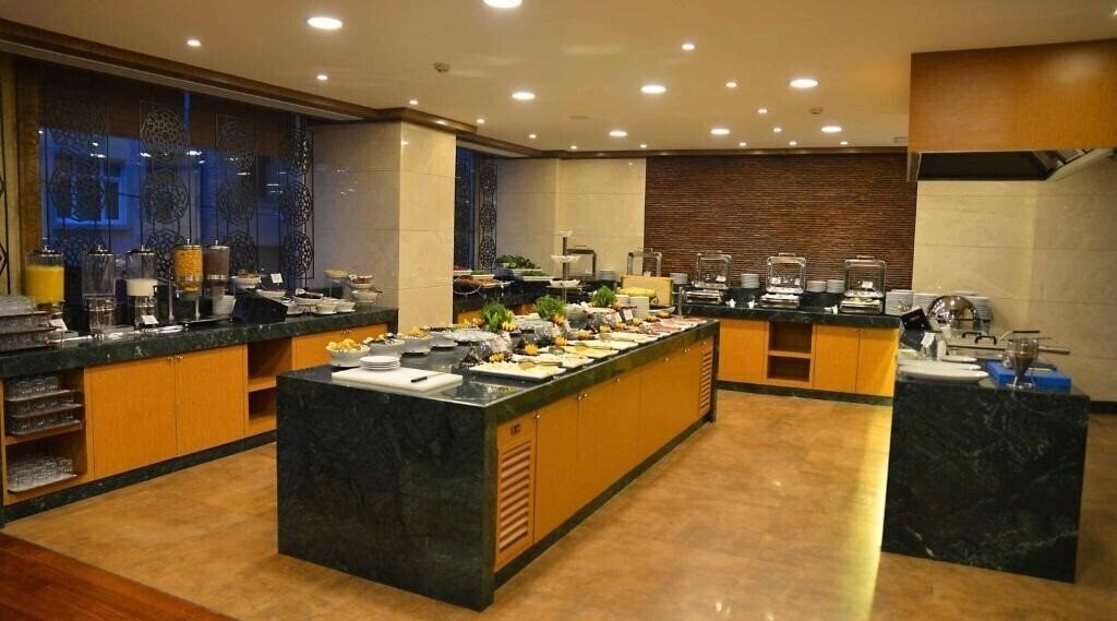 Imaginea Green Park Hotel Taksim 4*