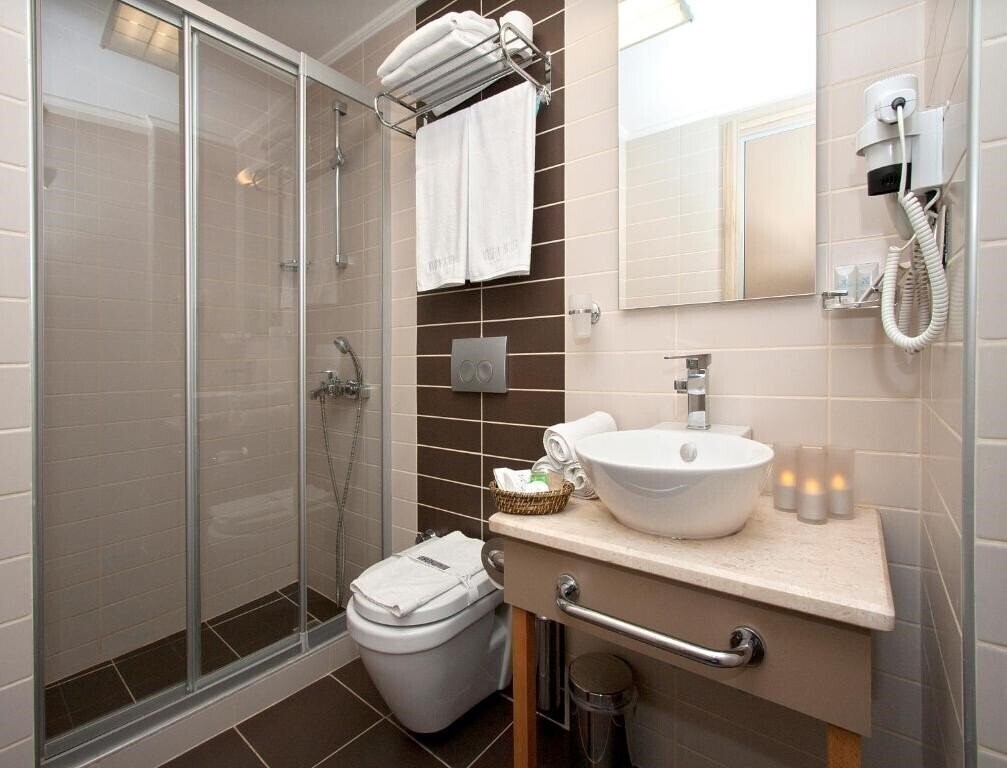 Imaginea Nanda Hotel 4*