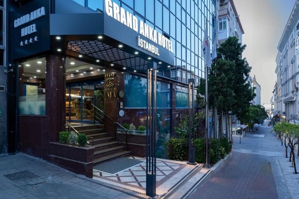 Отель Grand Anka 4*