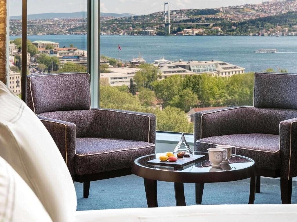 Imaginea Swissotel The Bosphorus 5*