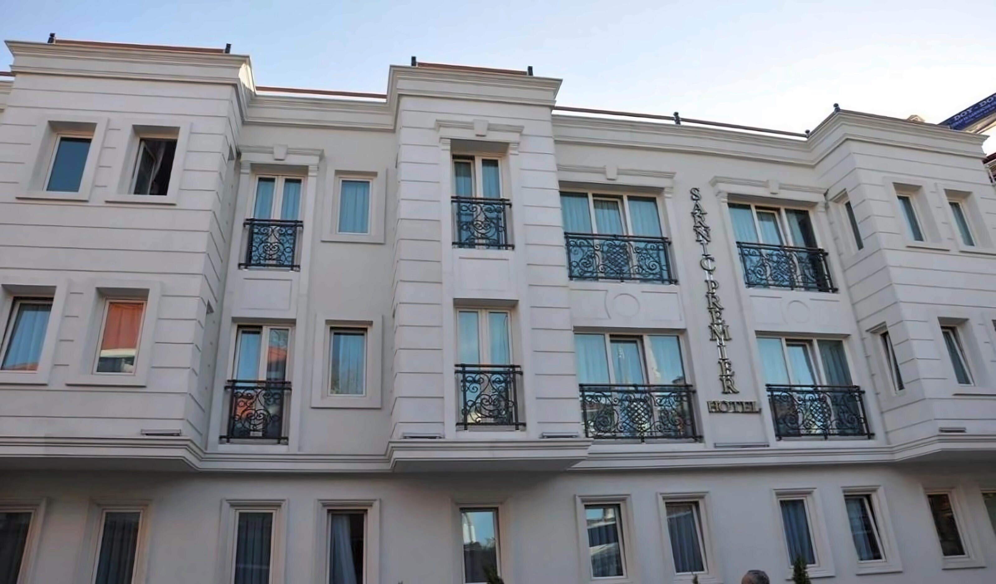 Отель Sarnic Premier Hotel 4*