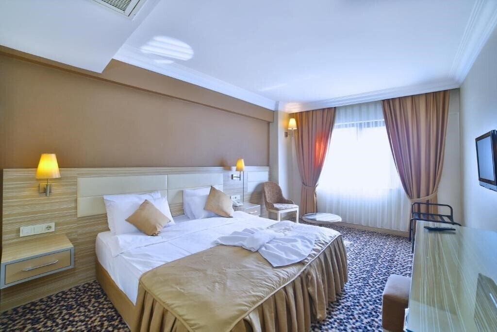 Fotografii Grand Emin 3*