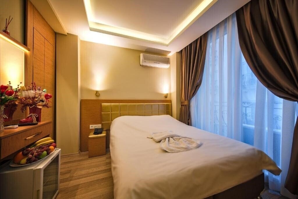 Изображение Gulhane Corner Hotel 3*