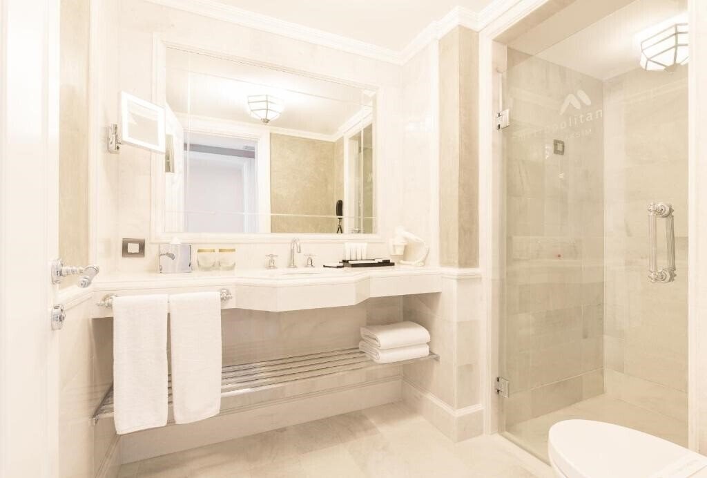 Fotografii Metropolitan Hotel Taksim 4*