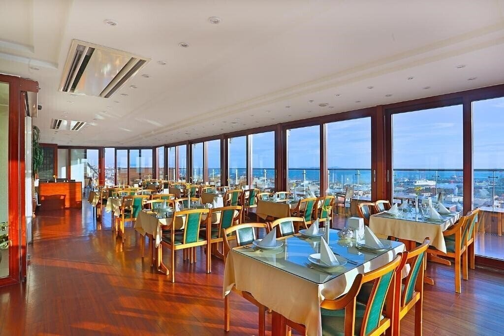 Fotografie Grand Madrid 3*