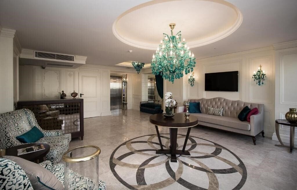 Imaginea Istanbul Town Hotel 3*