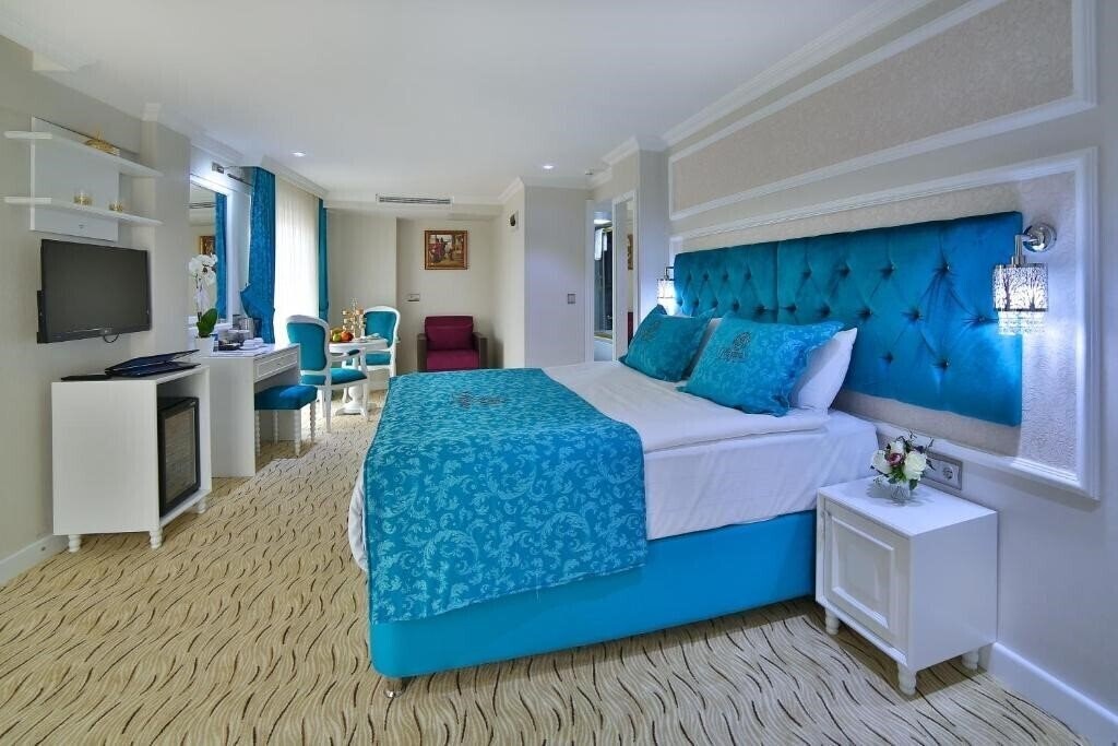 Imaginea Glamour Hotel 2*