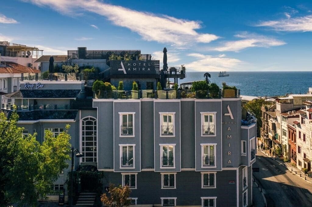 Отель Amira Hotel 3*