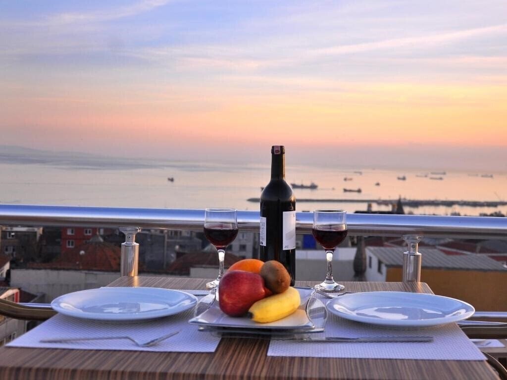 Imaginea Divani Ali Hotel 4*