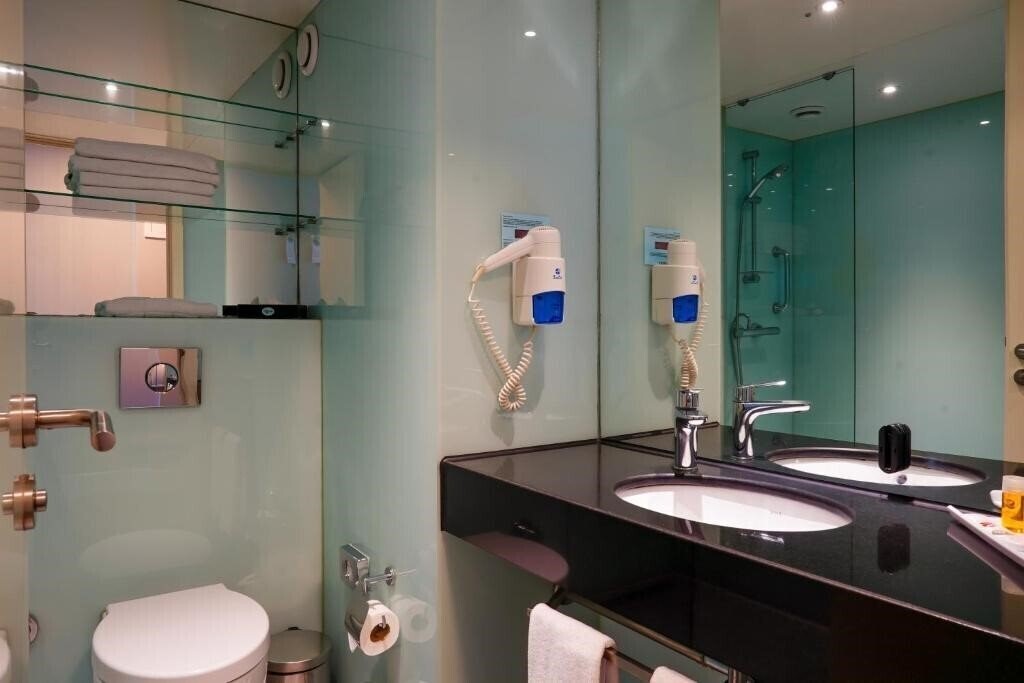 Imaginea Ramada Encore Istanbul Bayrampasa 4*