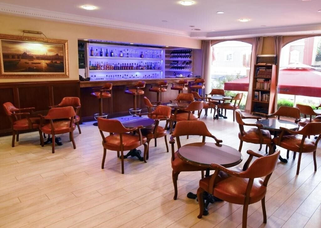 Фото Topkapi Inter Istanbul Hotel 4*