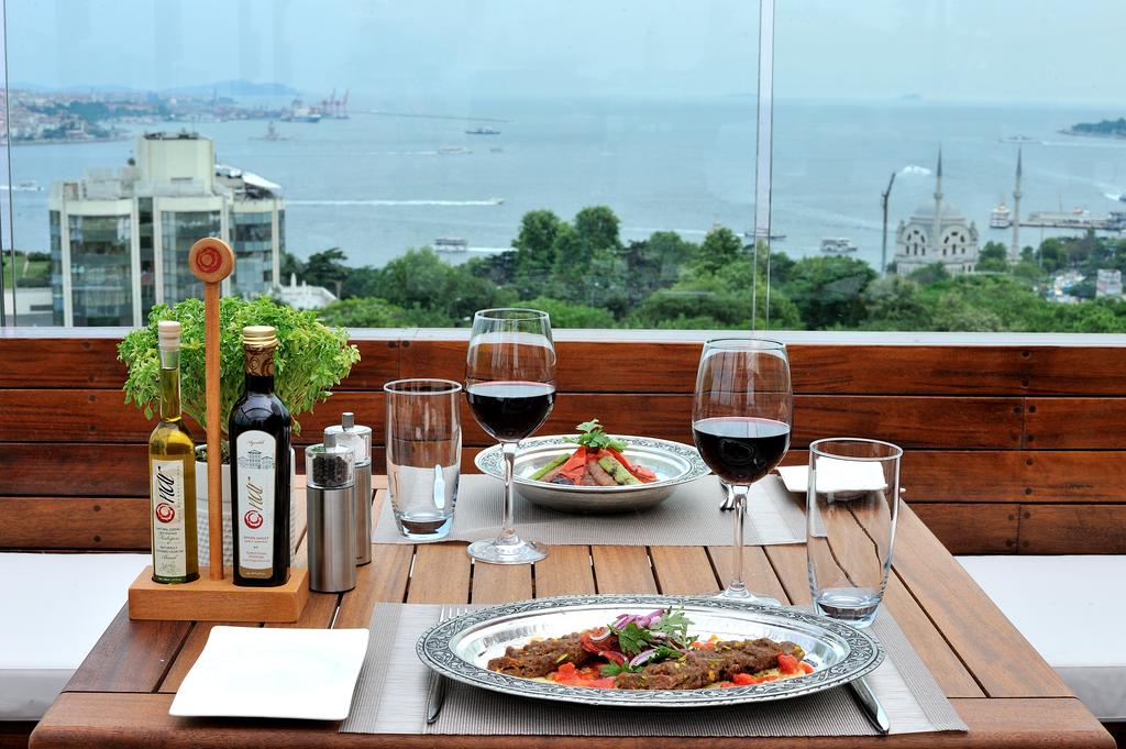 Imaginea Hilton Parksa Istanbul 4*