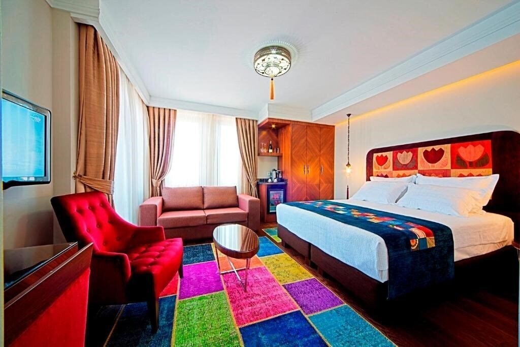 Hotel Azade Suites 3*