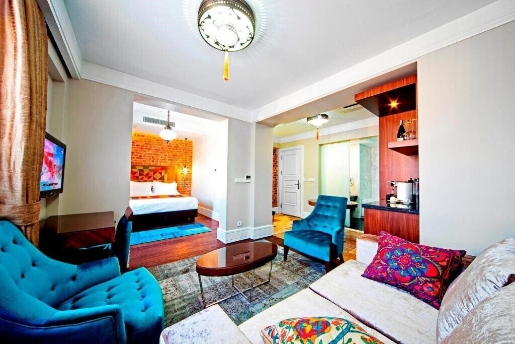 Imaginea Azade Suites 3*