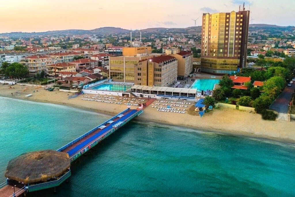 Imaginea Kumburgaz Marin Princess Hotel (ex. Аrtemis Marine Princess Hotel, Sheraton Maslak) 5*