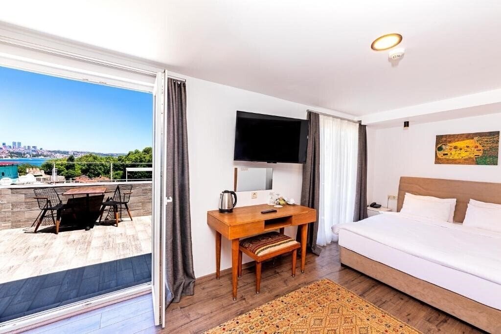 Fotografii Neda Hotel Istanbul (ex. Faros Hotel Sirkeci, Blu Hotel Istanbul, Blu Istanbul) 4*