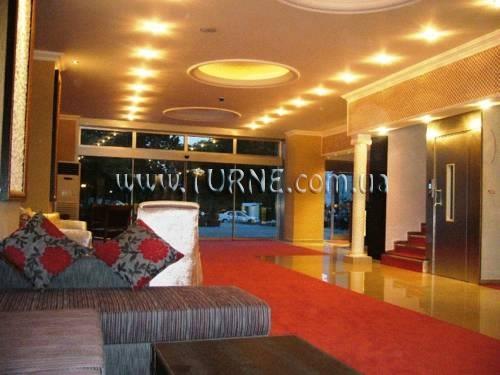 Imaginea City Wall Hotel 3*