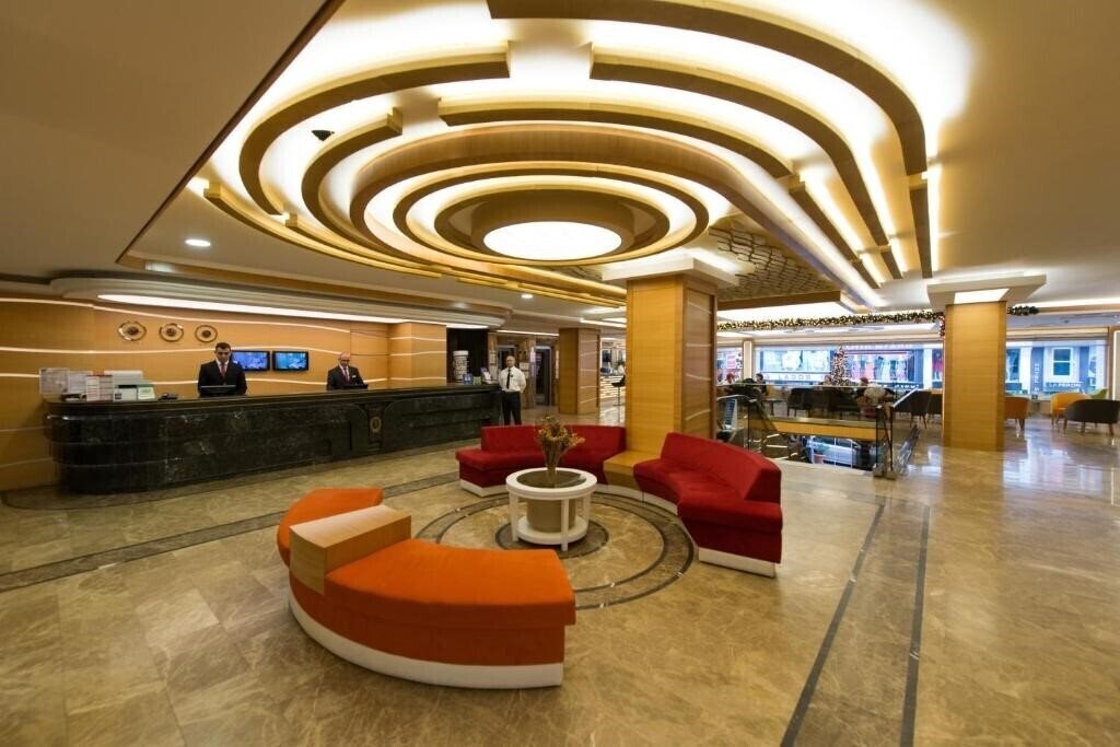 Imaginea Prestige Hotel 3*