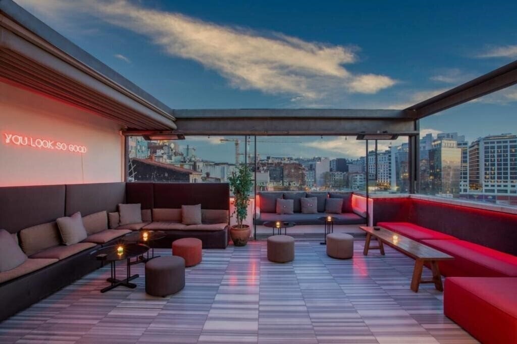 Hotel Wabi Hostels (ex. Bunk Taksim) 2*