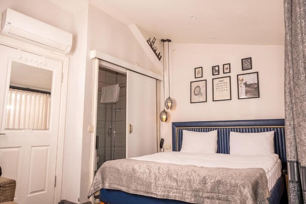 Hotel Corner Hot & Hot Budget (ex. Corner Hot Hotel, Hot Budget ) 3*