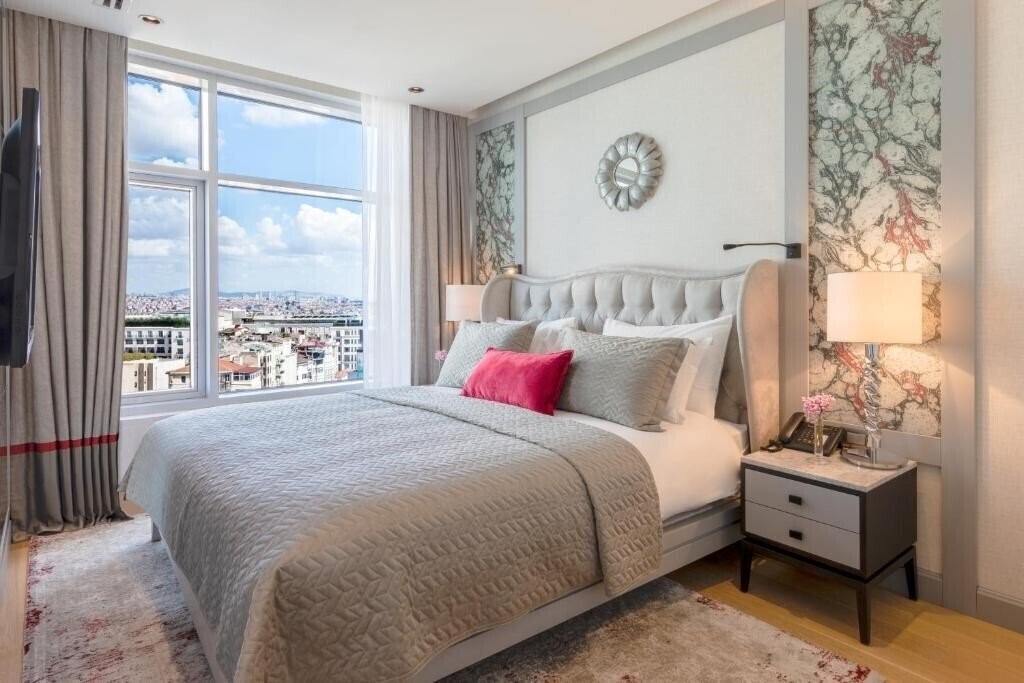 Картинка CVK Taksim Hotel Istanbul (ex. CVK Hotels Taksim) 4*