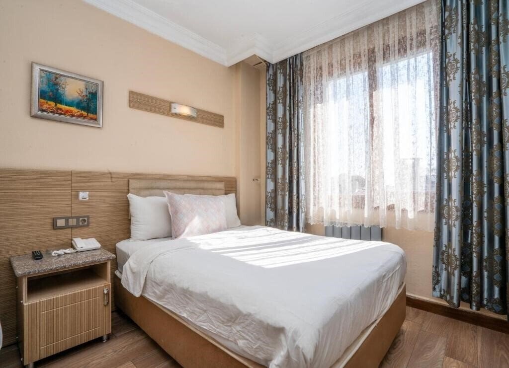 Fotografii Grand Reis Otel 2*