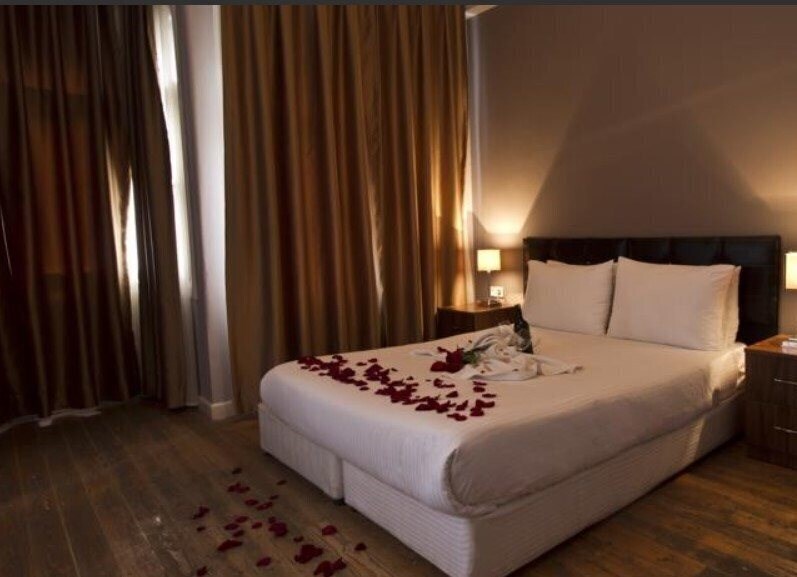 Фото Adalet Hotel (ex. Eva House Taksim) 2*