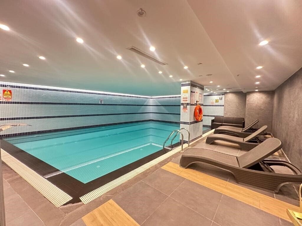 Fotografii Maywood 4*