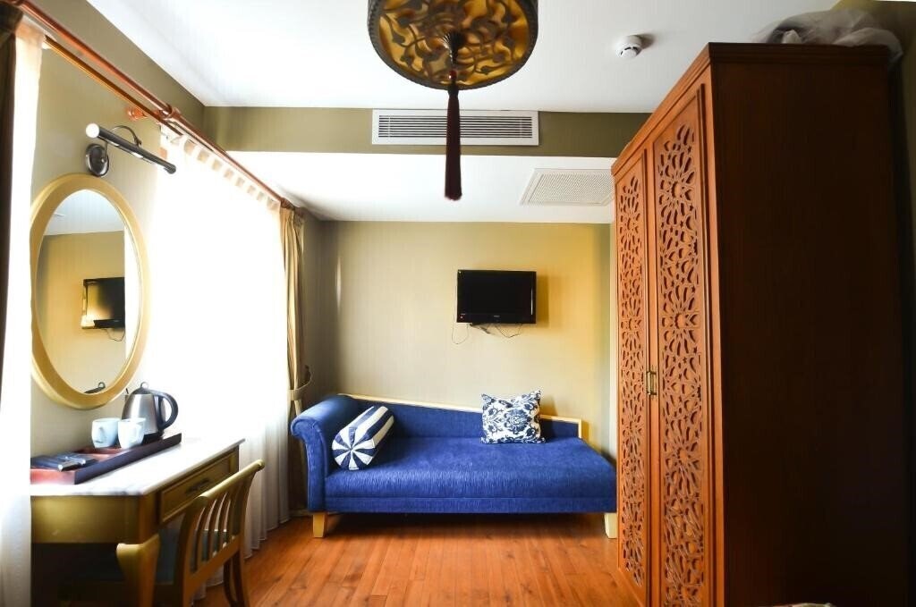 Фото Merial Hotel 3*