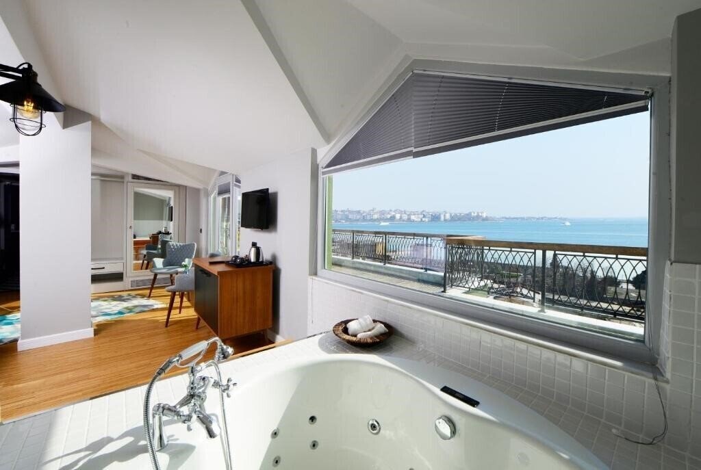 Hotel Poem Istanbul 3*