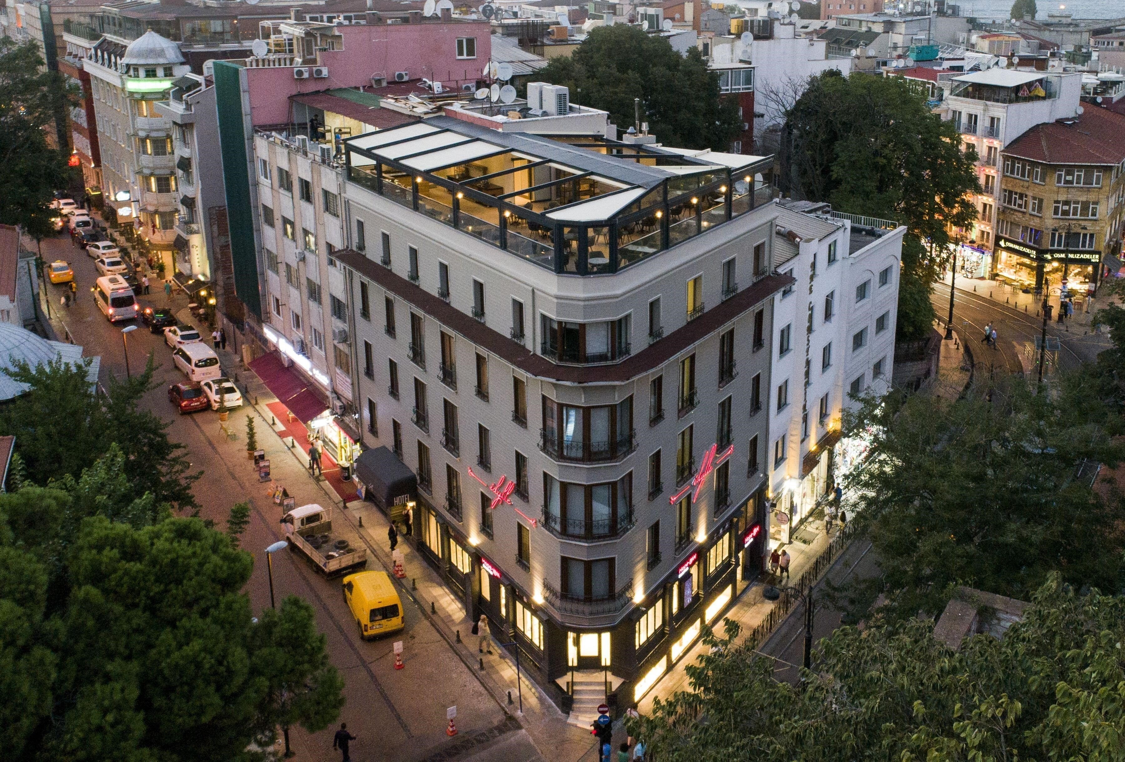 Imaginea Navoris Hotel (ex. Amisos Boutique) 4*