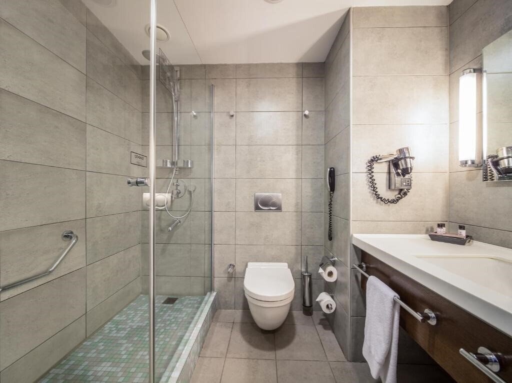 Фото Midtown Hotel 4*