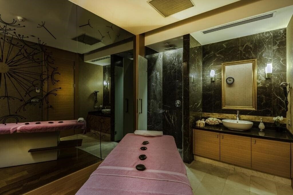 Fotografii Levni Hotel & SPA 4*