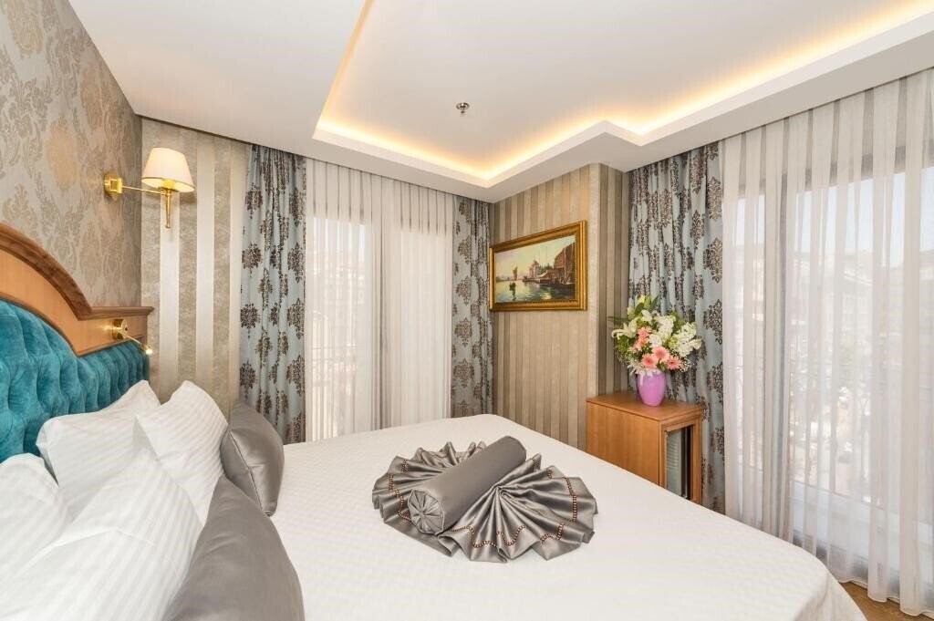 Imaginea Aprilis Gold Hotel 4*