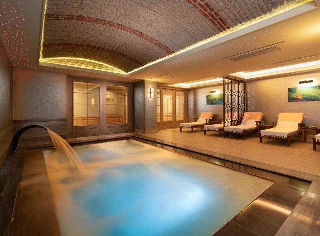 Imaginea Millennium Istanbul Golden Horn 5*