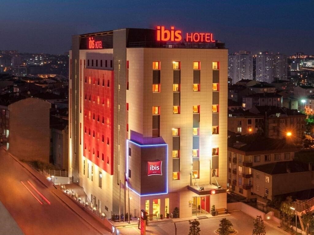 Hotel Ibis Istanbul Esenyurt 3*