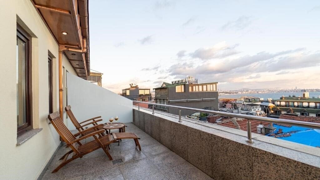 Imaginea Biz Cevahir Hotel Sultanahmet (ex. Biz Cevahir Sultanahmet, Biz Cevahir Hotel) 4*