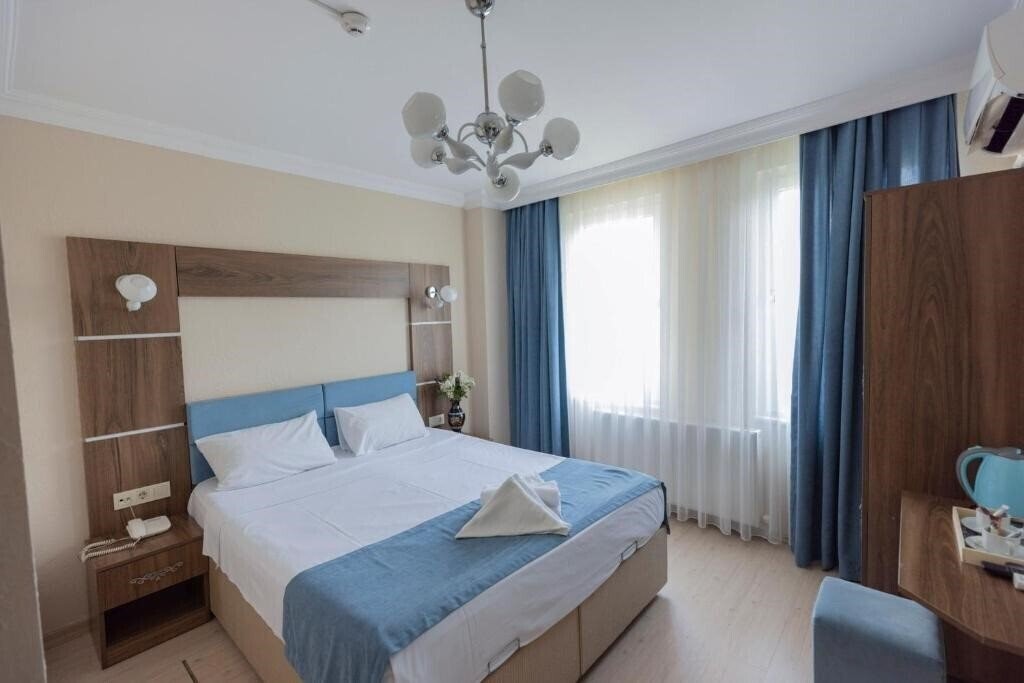 Отель De Maree Hotel 3*