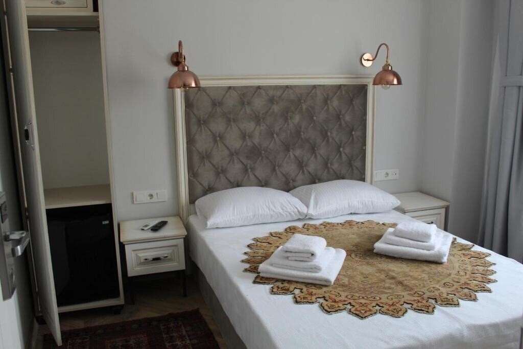 Imaginea Good Night Hotel (ex. Good Night Hotel Istanbul, Good Night Hotel Boutique, Hotel Cigno Istanbul) 3*