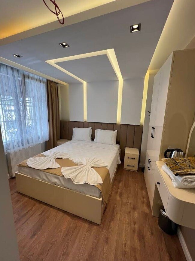 Imaginea Garden Elisa Hotel (ex. La Vista Hotel, Dos Hermanos Hotel) 2*