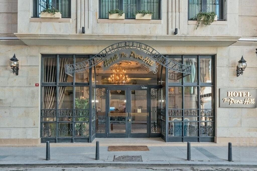 Отель The Pera Hill 3*
