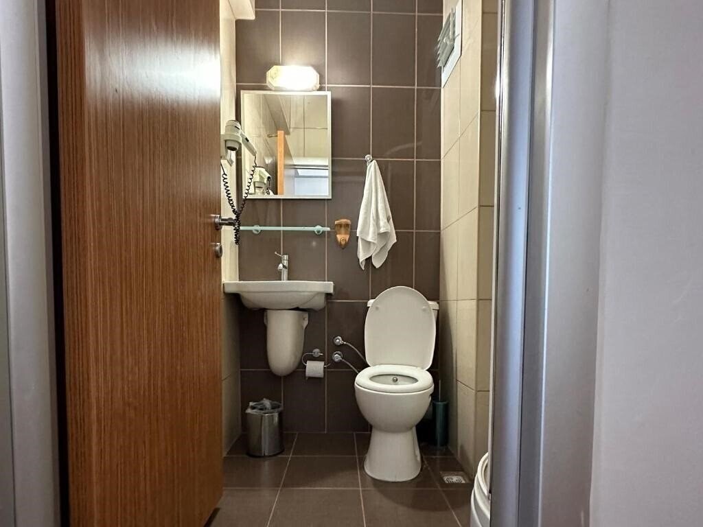 Фотография Hotel Ozyavuz (ex. Otel Oz Yavuz, Ozyavuz Hotel) 3*