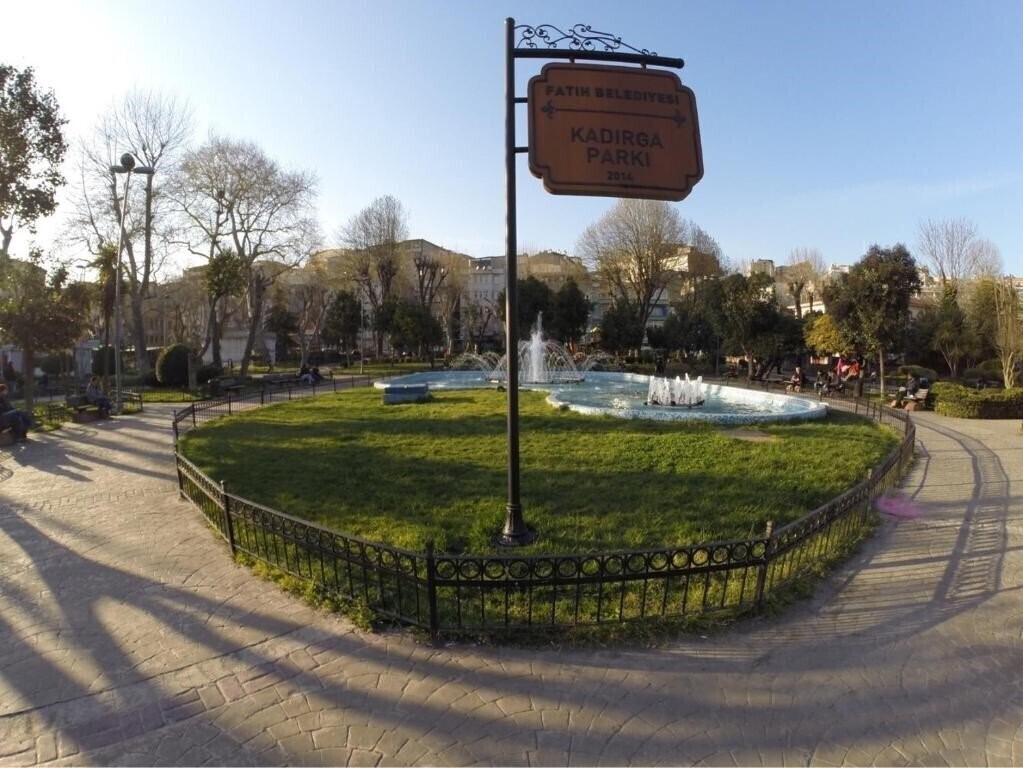 Fotografii Blue Eye Suites 3*